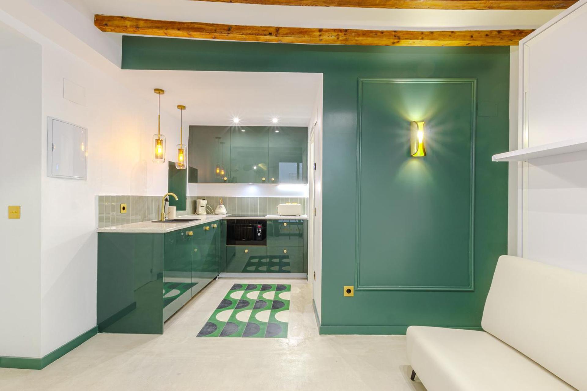 Refined And Practical Studio In Historic Center Of Alicante Bagian luar foto